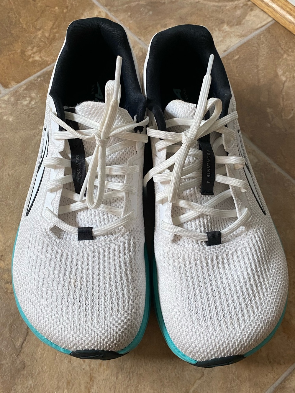 Altra Women's White and Teal Running Sneakers - Picture 3 of 5